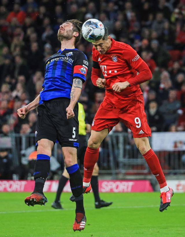 与阿门接触 与阿门接触