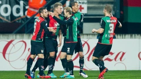 奋斗和欢呼 奋斗和欢呼