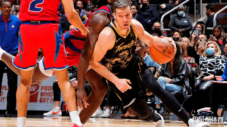 艰难而充满 艰难而充满