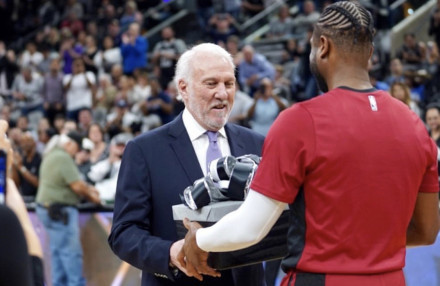 导致肋部被 导致肋部被